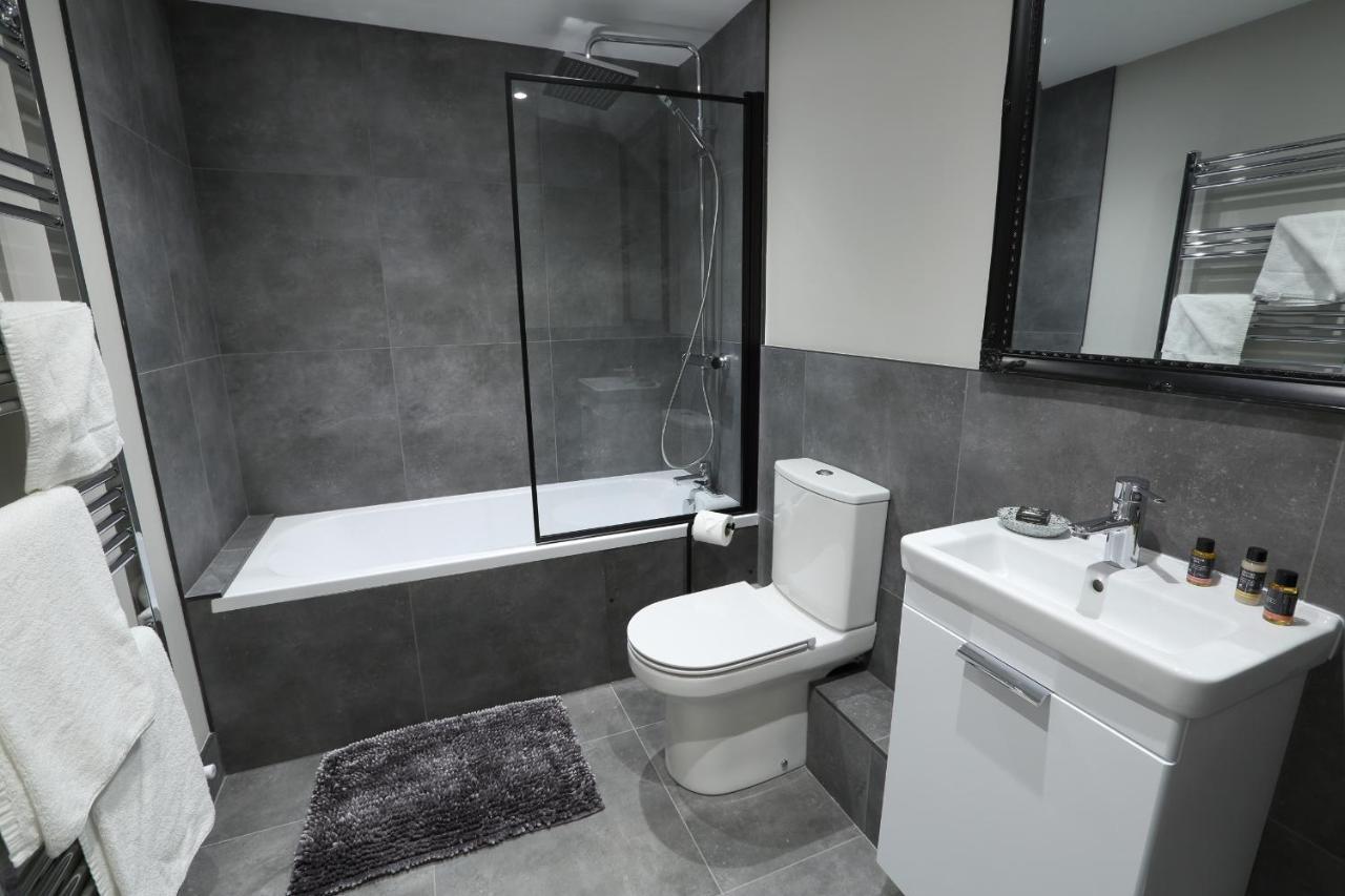 Declaration Apartment Rhyl